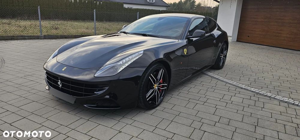 Ferrari FF Standard - 2