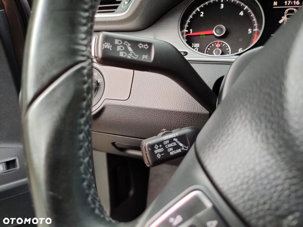 Volkswagen Passat Alltrack 2.0 TDI 4Mot DSG - 26