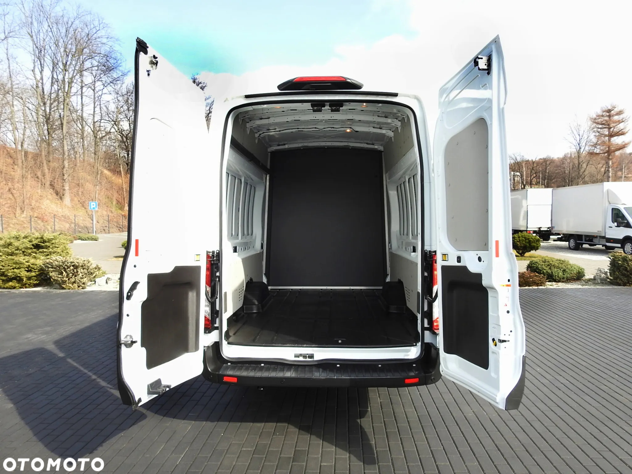 Ford TRANSIT  FURGON BRYGADÓWKA 6 MIEJSC TEMPOMAT LEDY KLIMATYZACJA 180KM [ U88643 ] - 13