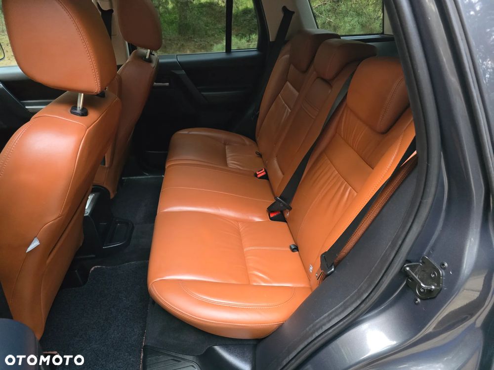 Land Rover Freelander SD4 HSE Luxury - 27
