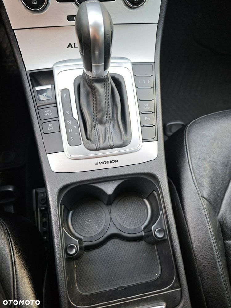 Volkswagen Passat Alltrack 2.0 TSI 4Mot DSG - 30