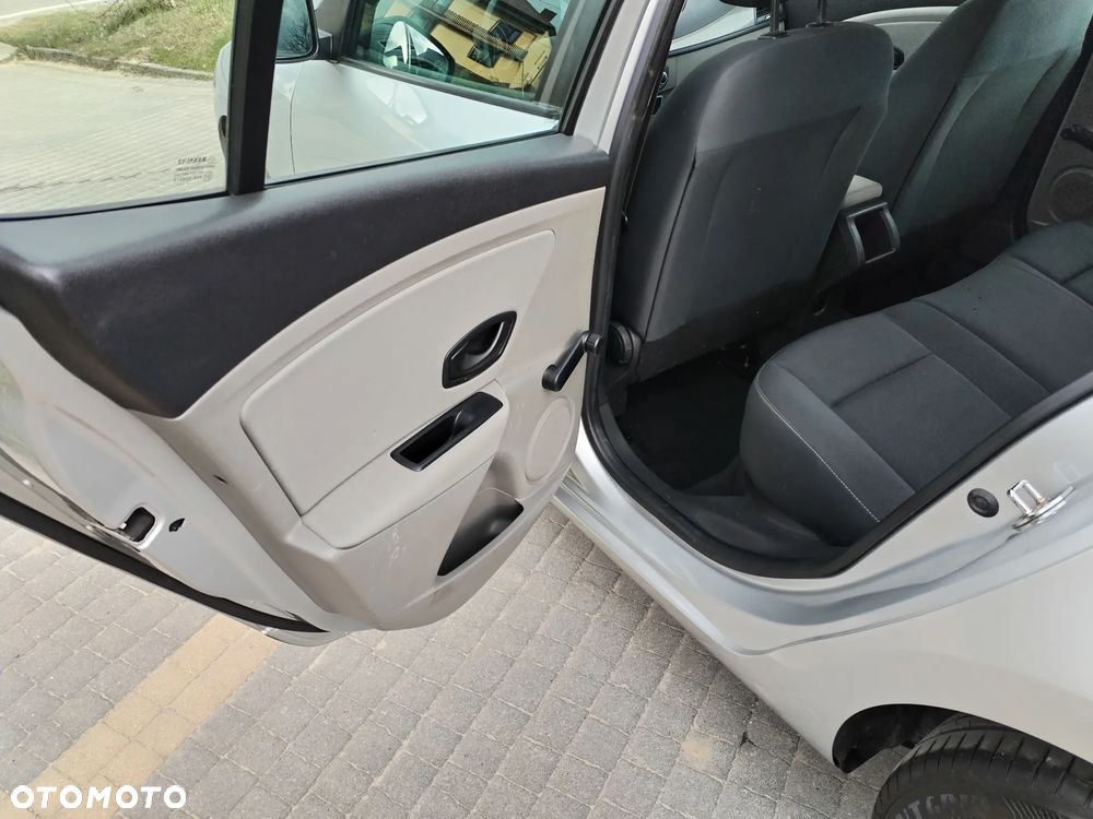 Renault Megane 1.6 16V 100 TomTom Edition - 24