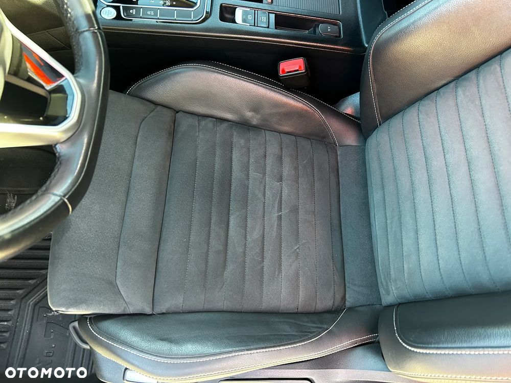 Volkswagen Passat 2.0 TSI Elegance DSG - 11