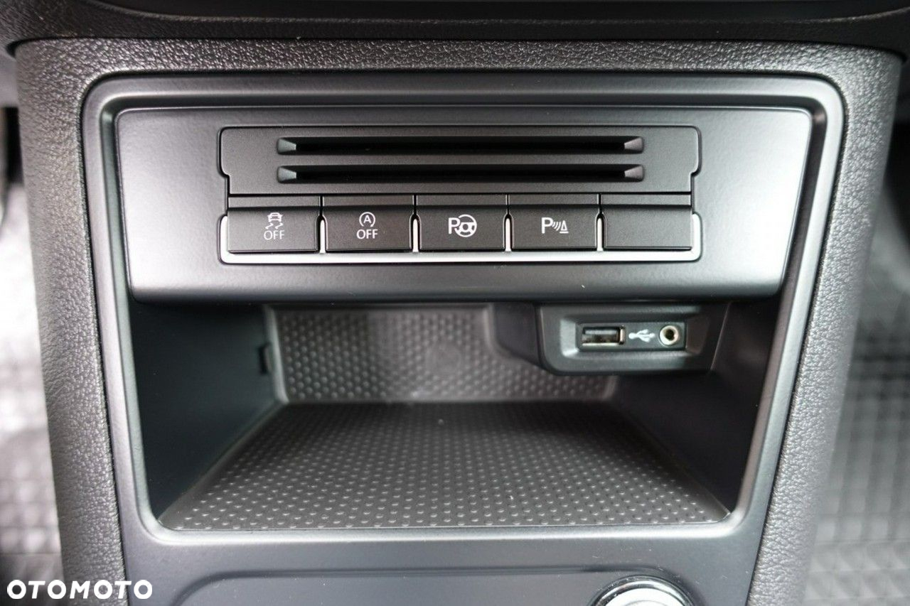 Volkswagen Tiguan - 19