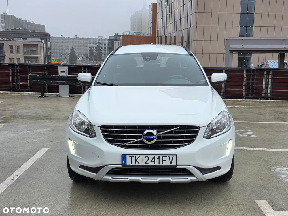 Volvo XC 60 D3 Geartronic Momentum - 3