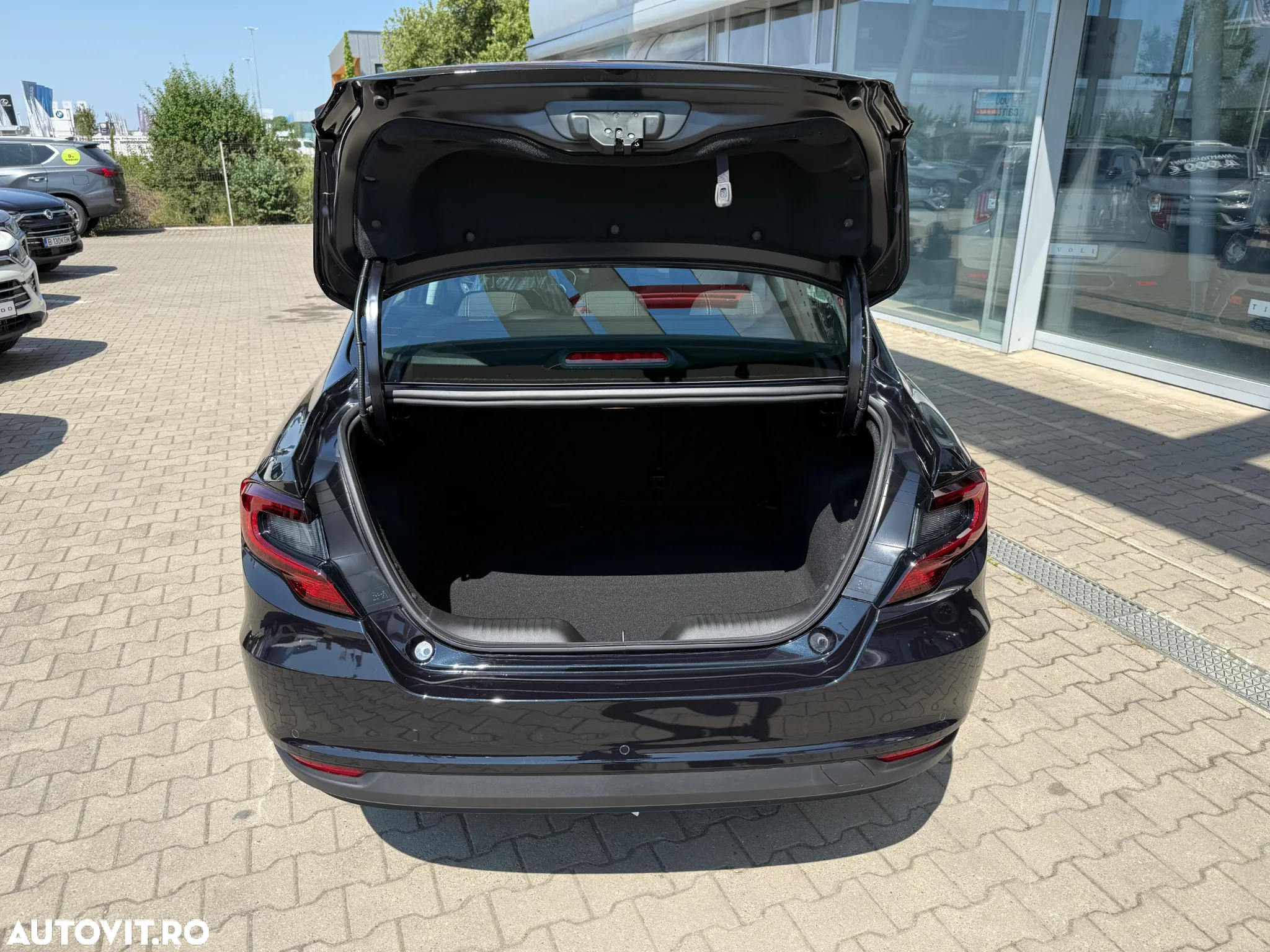 Fiat Tipo 1.6 MultiJet II 130 CP M6 City - 9
