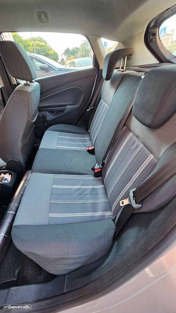 Ford Fiesta 1.4 TDCI - 5