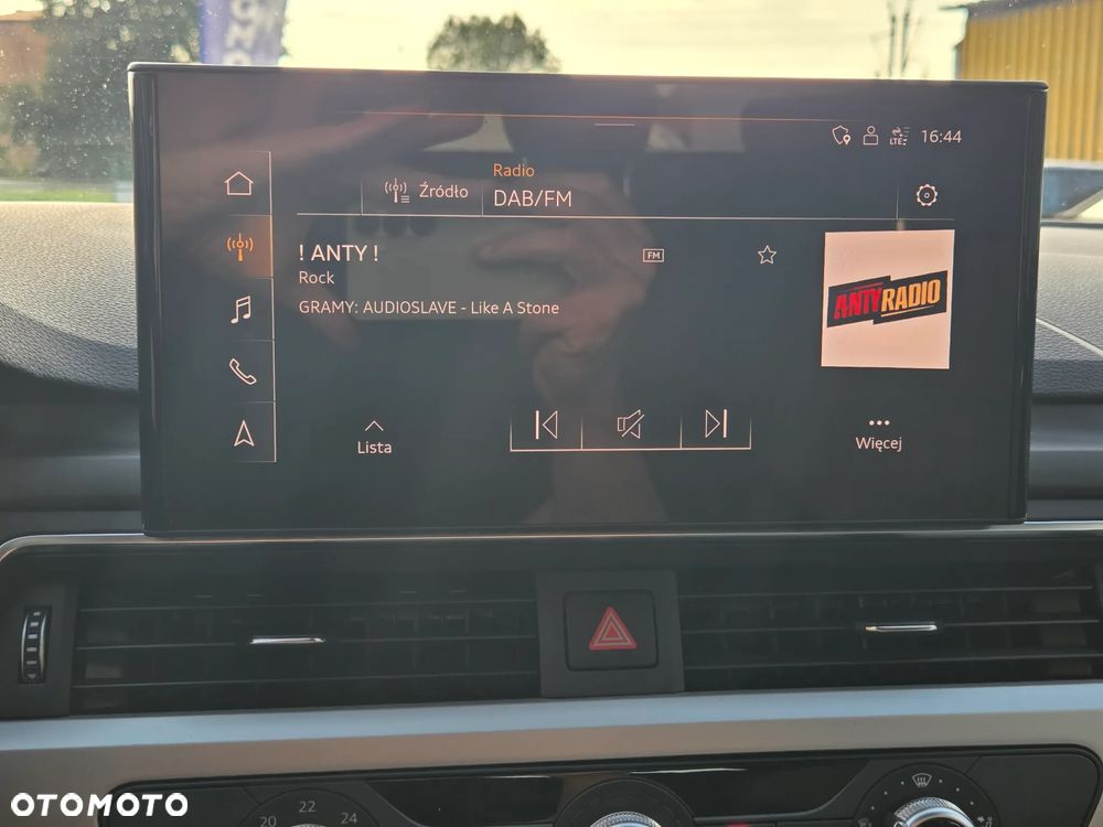 Audi A4 Avant 30 TDI mHEV Advanced S tronic - 24