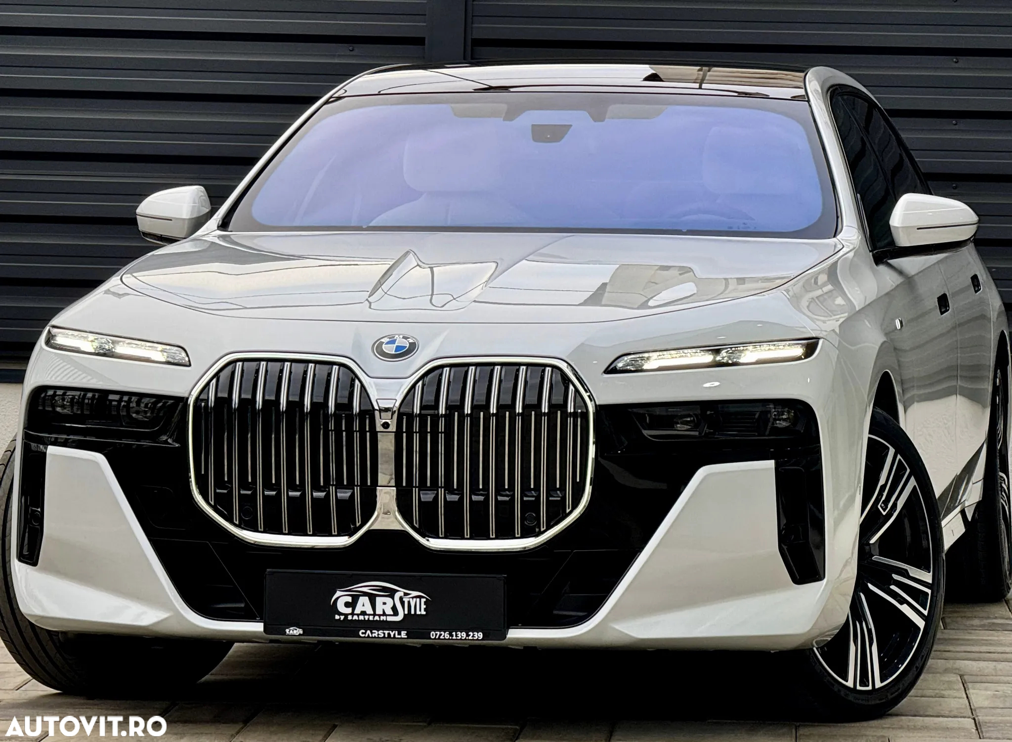 BMW Seria 7 740d xDrive MHEV - 3