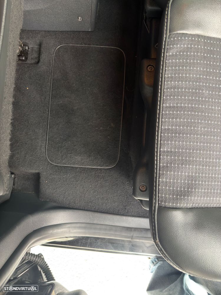 Renault Grand Scénic 1.5 dCi Bose Edition SS - 22