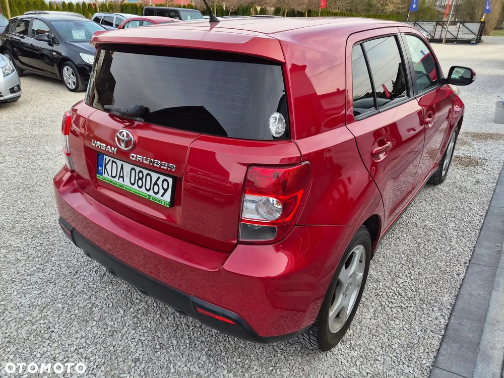 Toyota Urban Cruiser - 9
