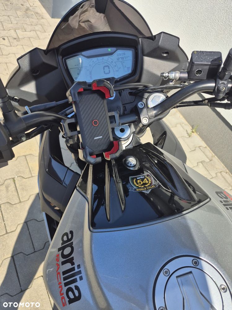 Aprilia Tuono - 5