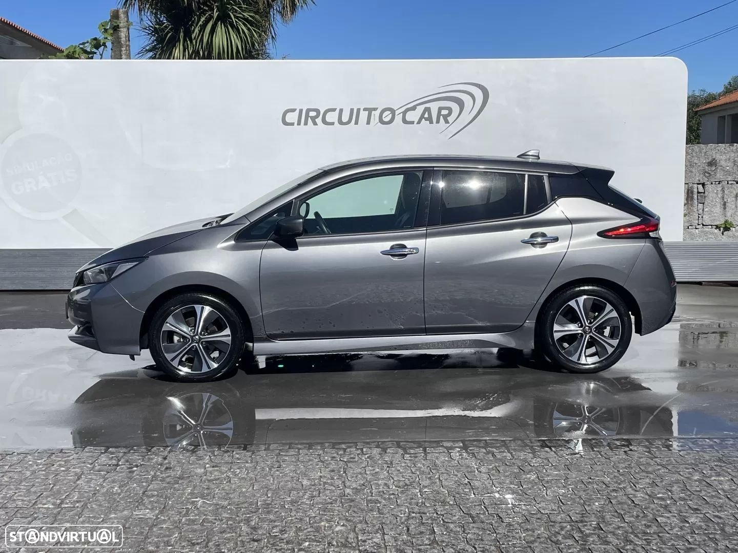 Nissan Leaf - 2