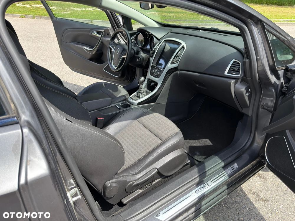 Opel Astra - 12