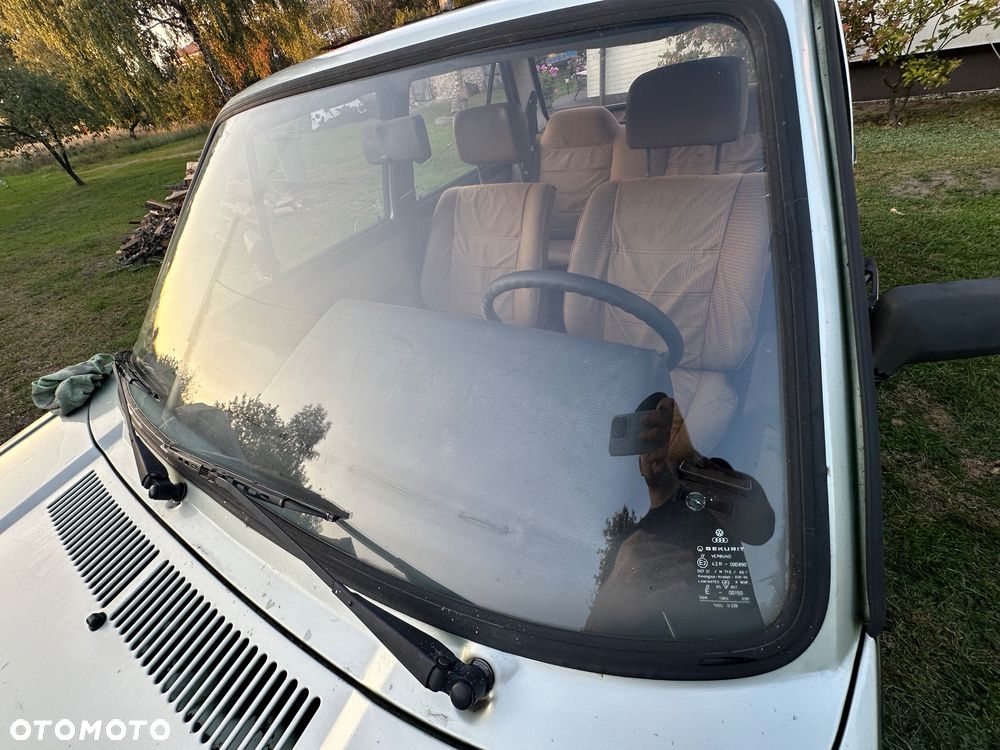 Volkswagen Jetta - 20