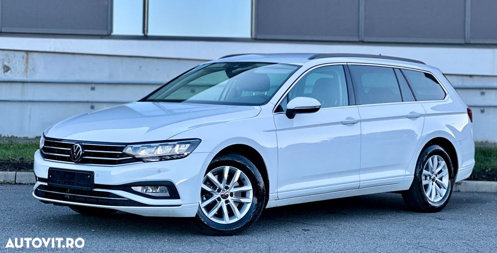 Volkswagen Passat Variant 2.0 TDI SCR DSG Elegance - 2