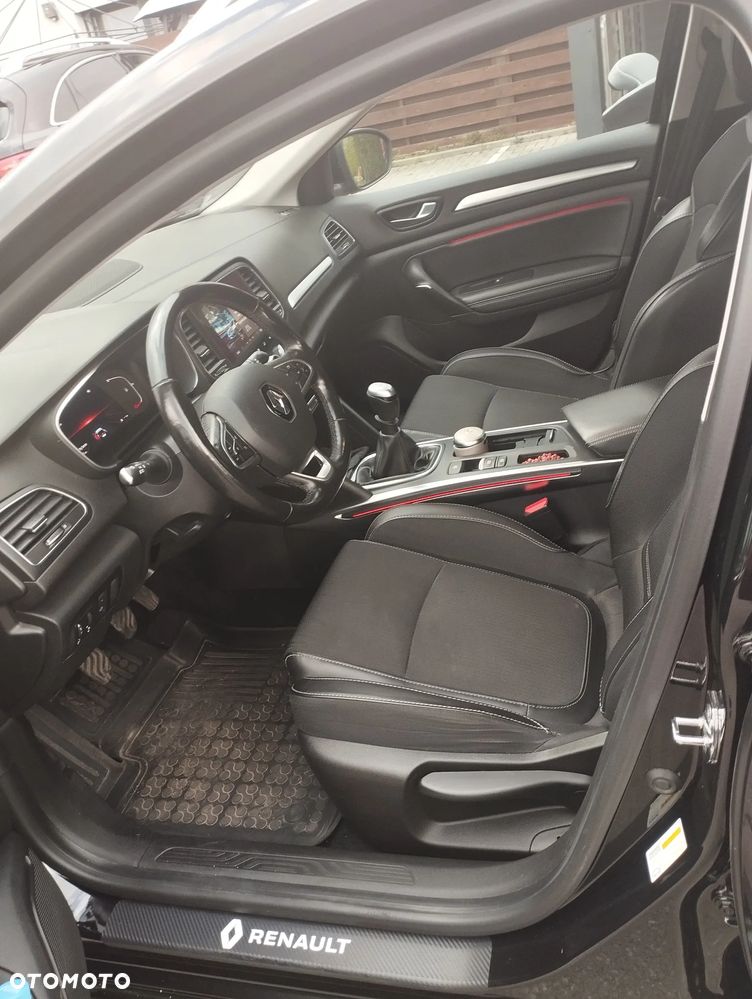 Renault Megane - 11