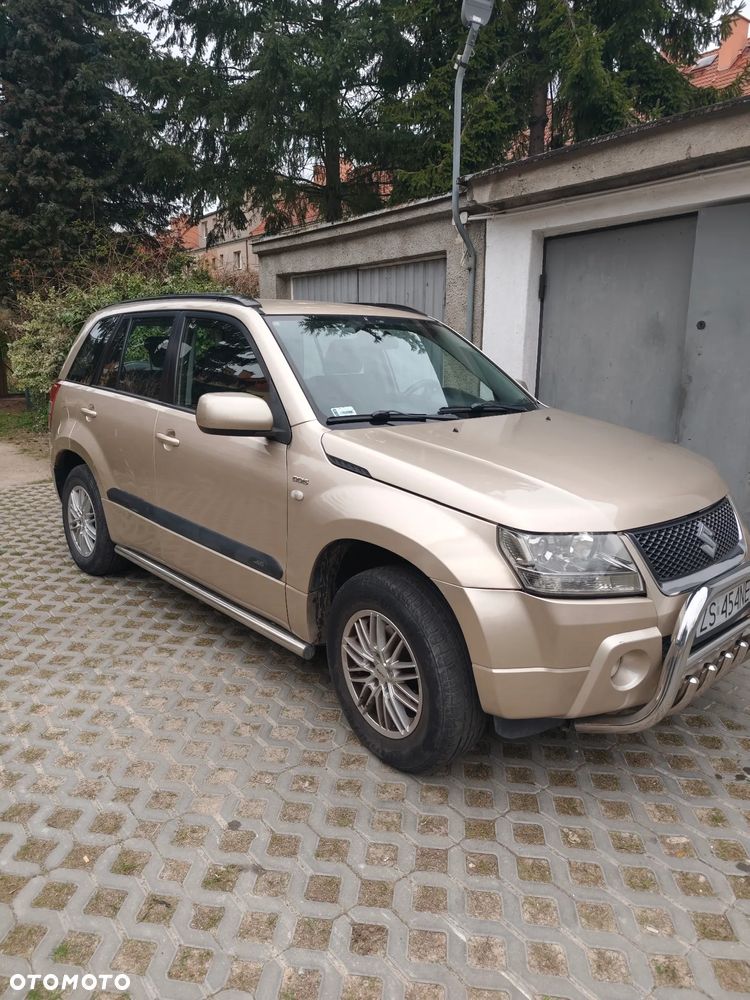 Suzuki Grand Vitara 1.9 DDiS - 10