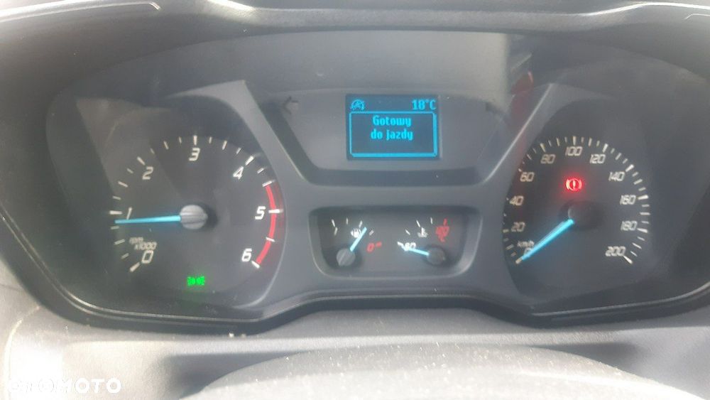 Ford Transit - 12