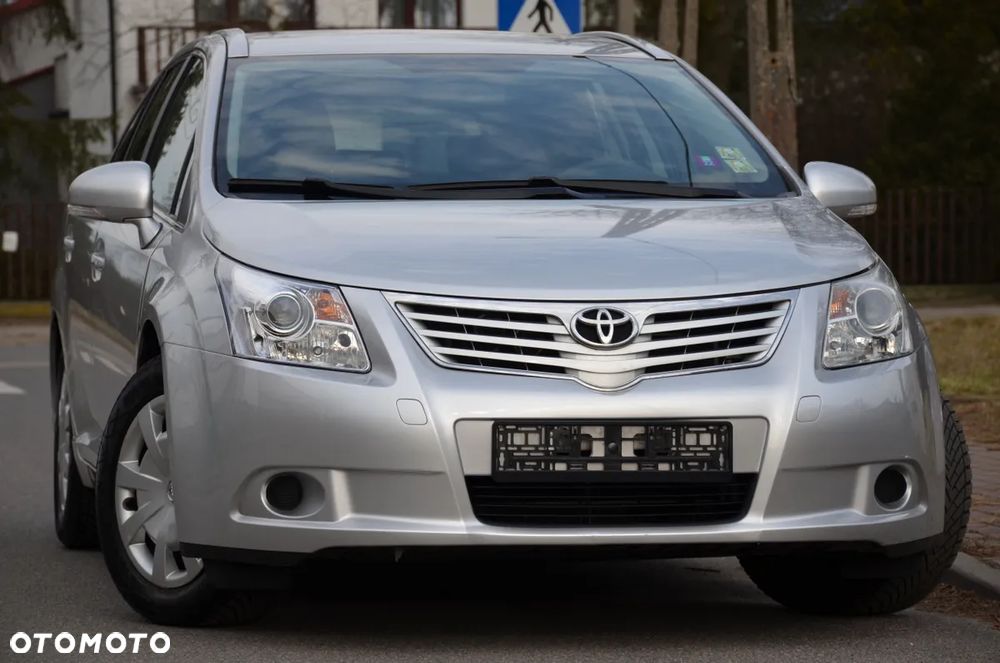 Toyota Avensis 1.8 Edition - 12