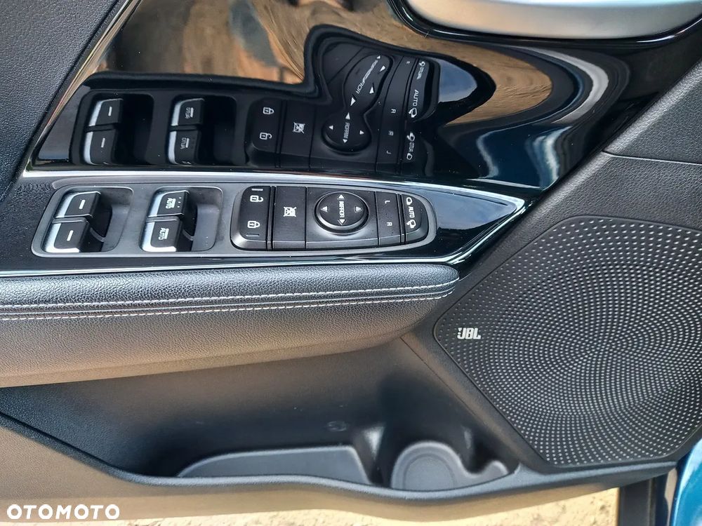 Kia Niro 1.6 GDI Hybrid L Business Line - 14