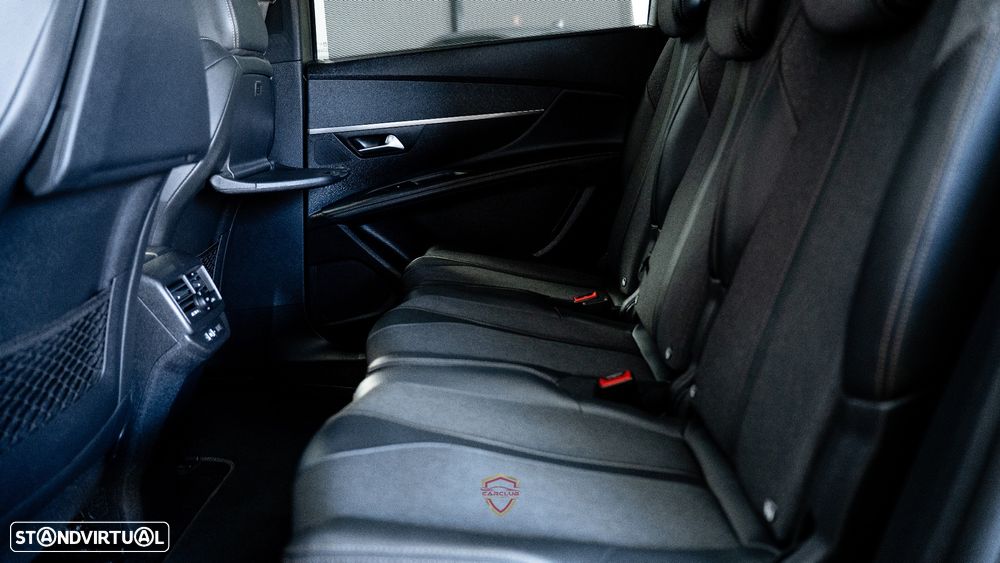 Peugeot 5008 1.5 BlueHDi GT EAT8 - 39