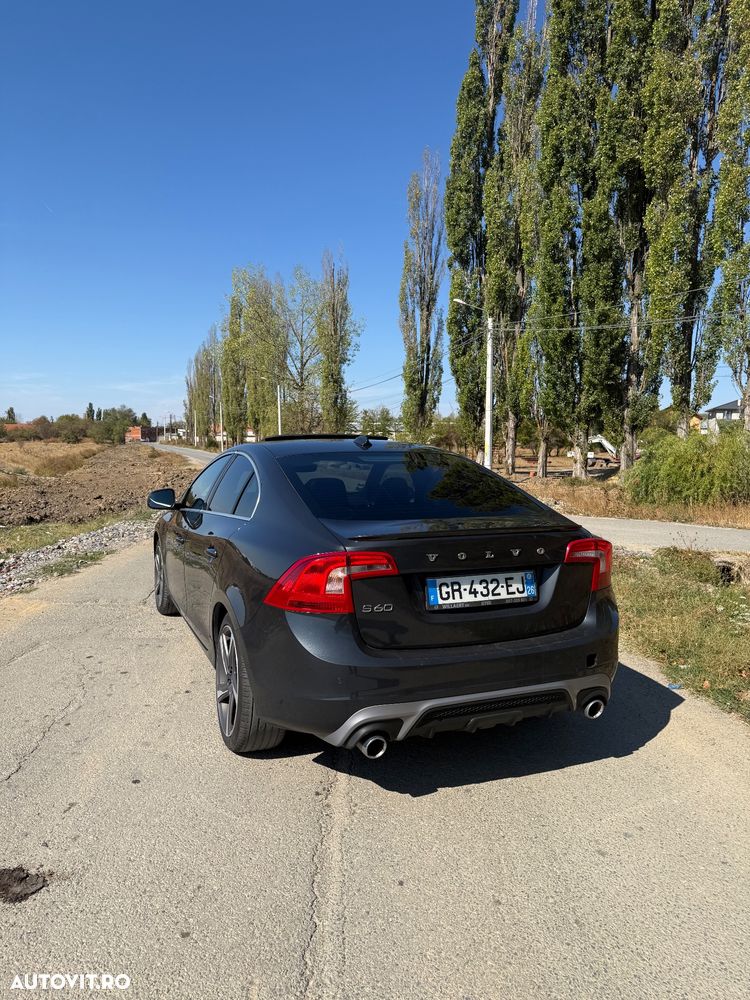 Volvo S60 - 8