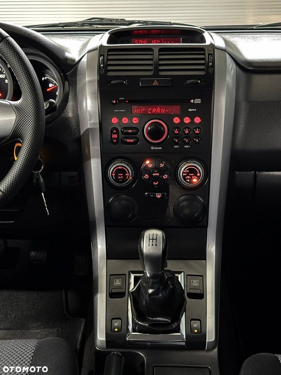 Suzuki Grand Vitara - 33
