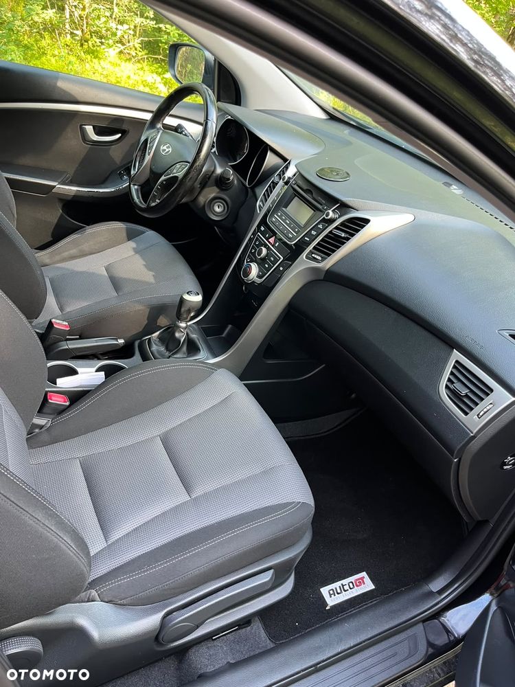 Hyundai i30 1.6 CRDI Trend - 15