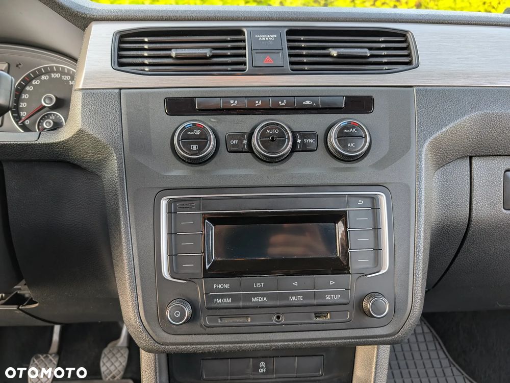Volkswagen Caddy - 12