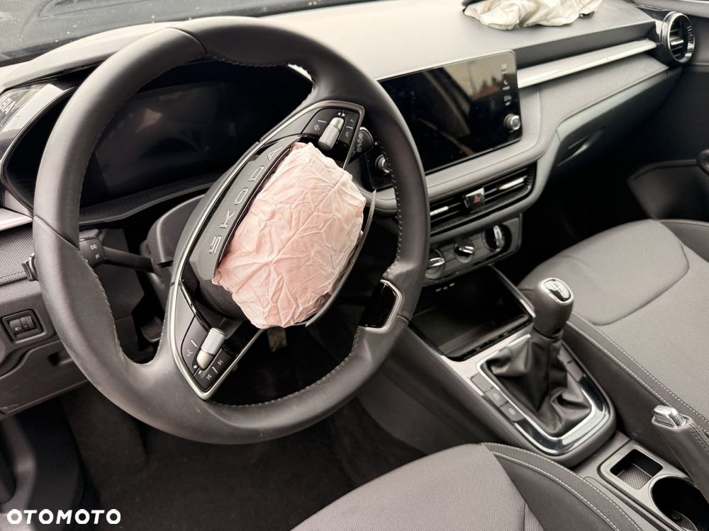 Skoda Fabia - 10