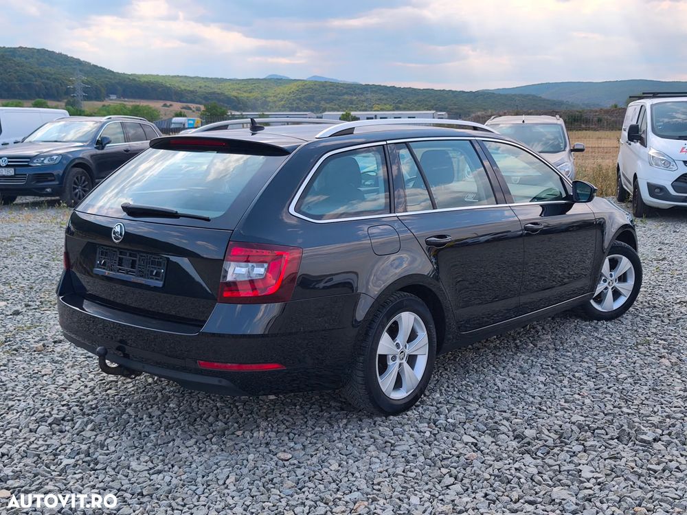 Skoda Octavia 2.0 TDI DSG Edition Plus - 12