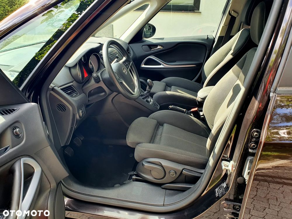 Opel Zafira Tourer 1.4 Turbo Active - 17