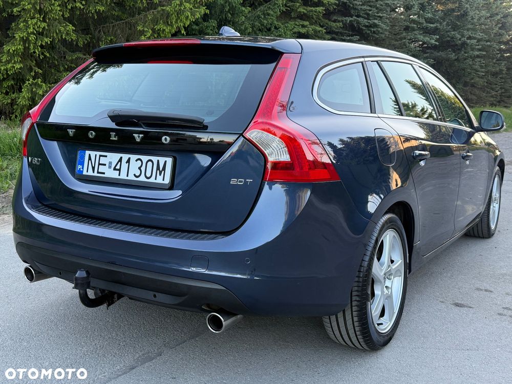 Volvo V60 2.0T - 10