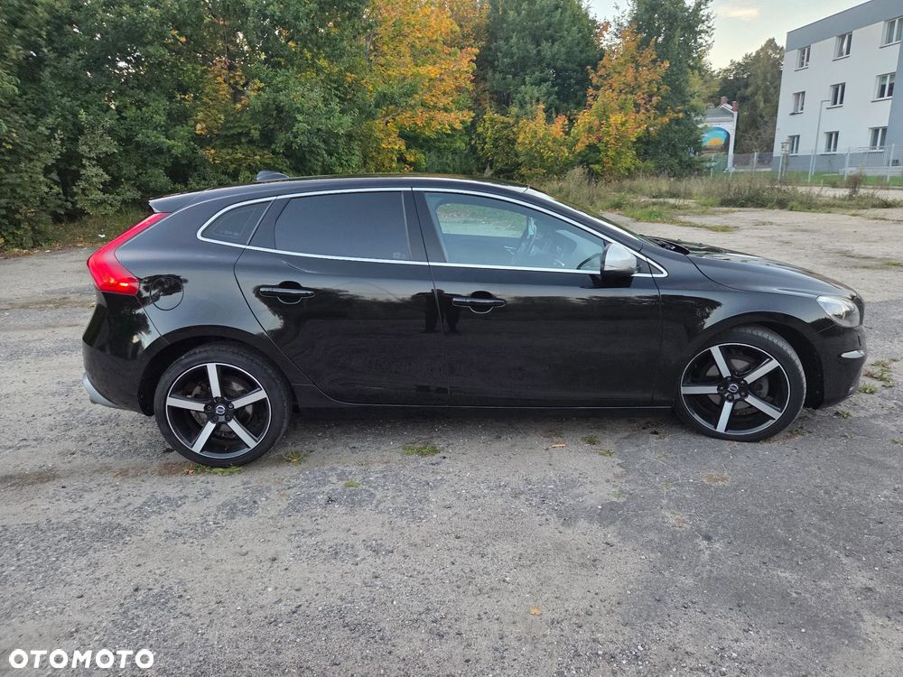 Volvo V40 D2 Drive-E R-Design Kinetic - 4