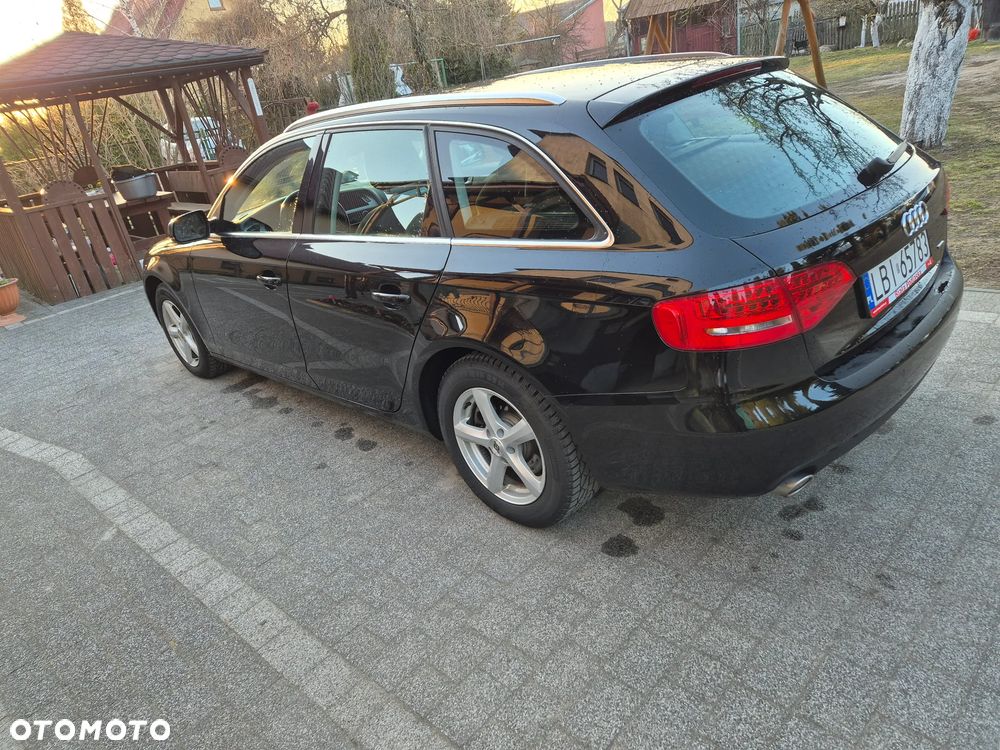 Audi A4 Avant 3.0 TDI Quattro S tronic - 11