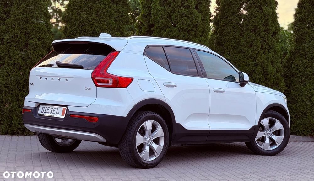 Volvo XC 40 D3 Momentum - 4