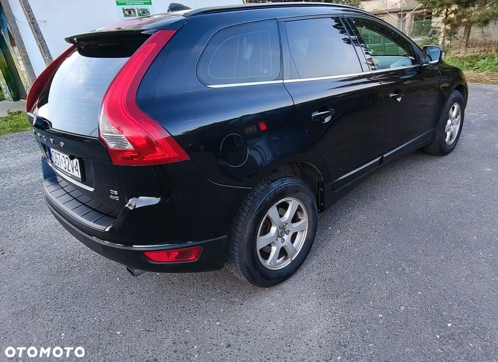 Volvo XC 60 - 4