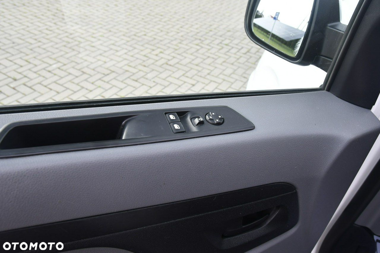 Peugeot Expert - 24