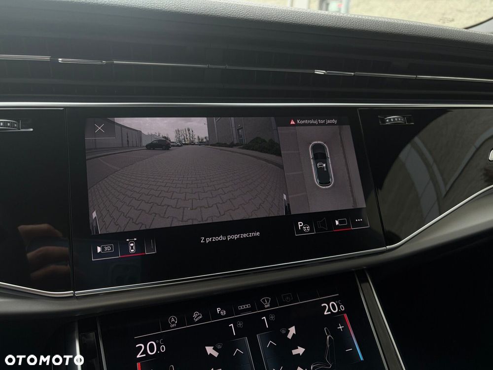 Audi Q7 - 40