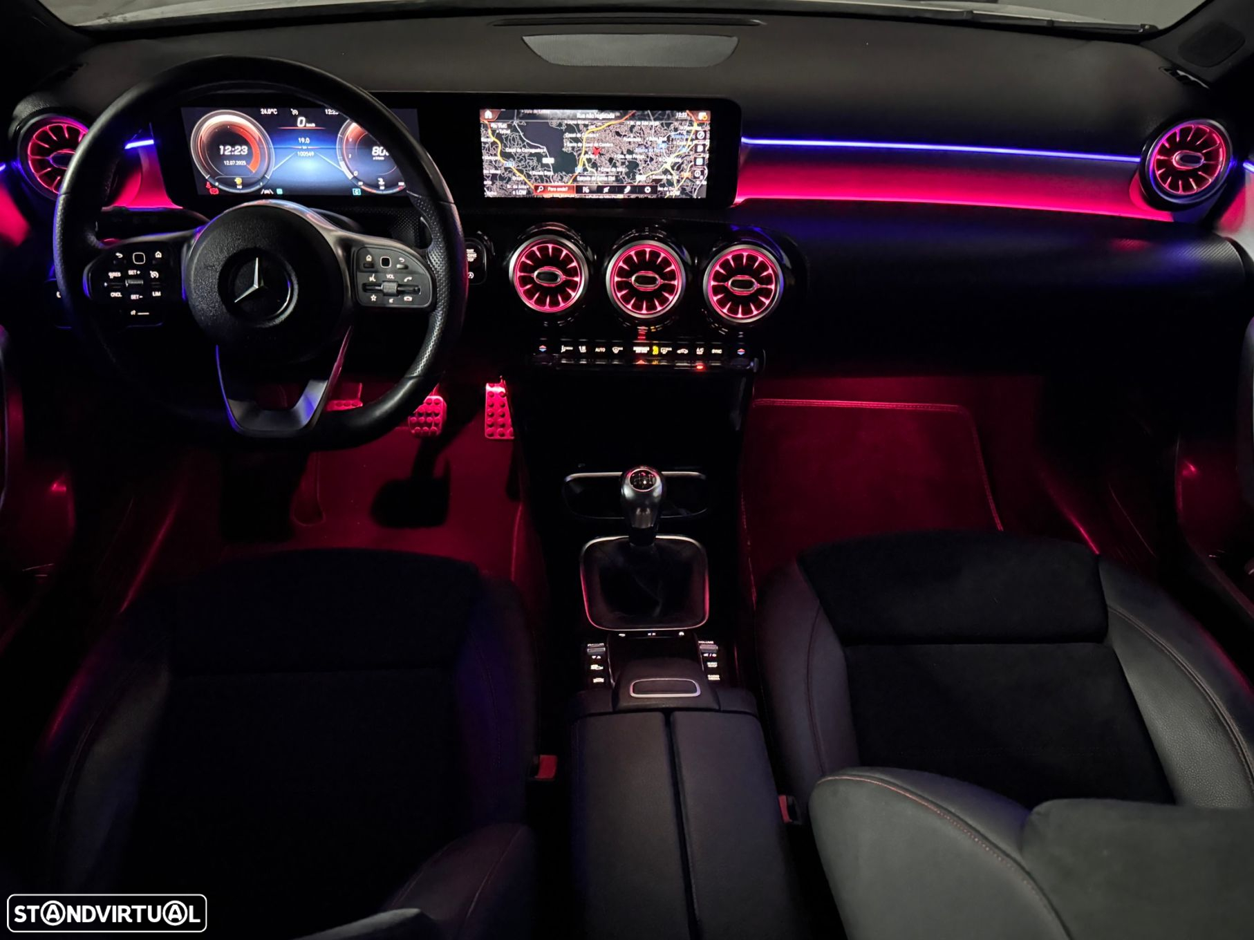 Mercedes-Benz A 160 AMG Line - 24