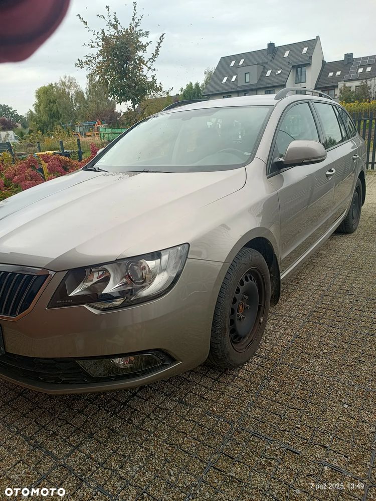 Skoda Superb 1.8 TSI Active - 12