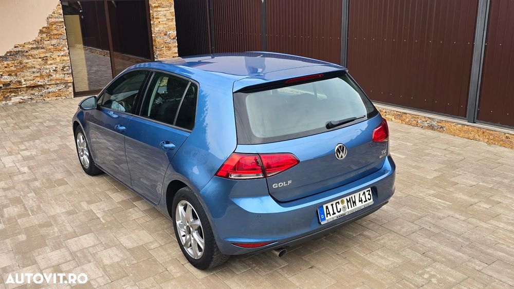 Volkswagen Golf 1.6 TDI BlueMotion Technology Comfortline - 13