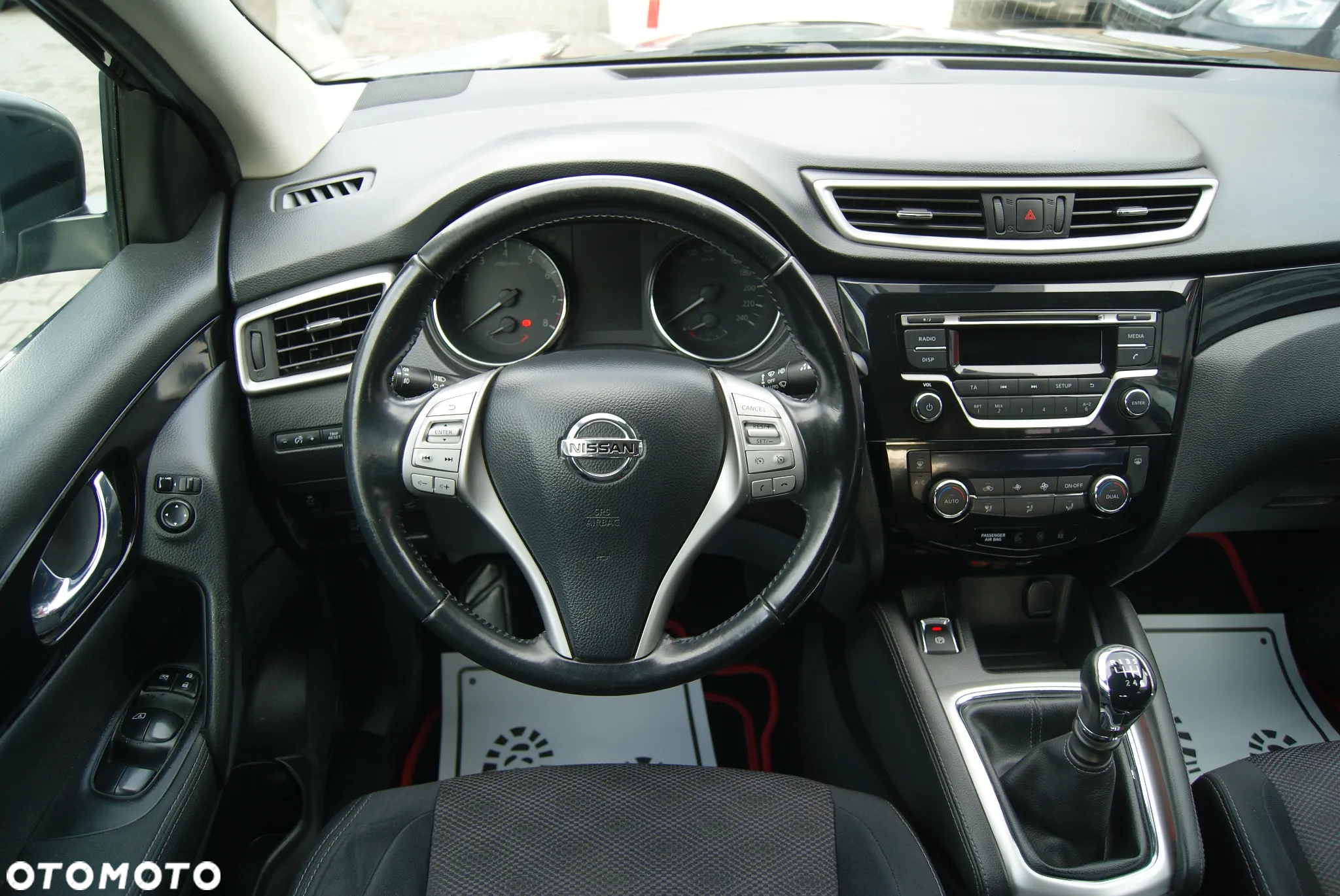 Nissan Qashqai 1.2 DIG-T Tekna - 14