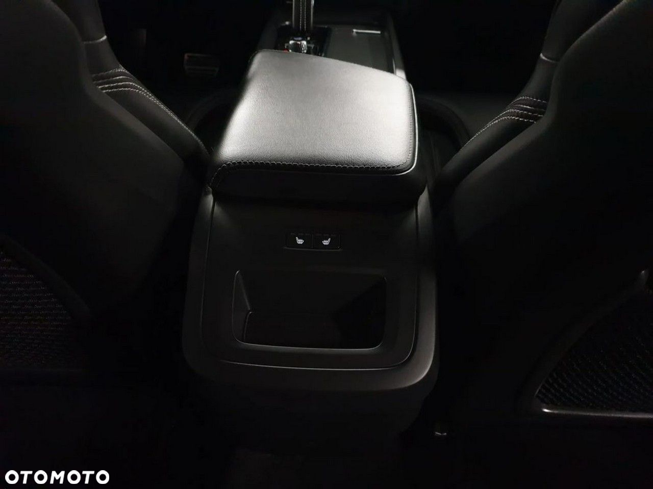 Volvo XC 60 B4 D Geartronic RDesign - 28