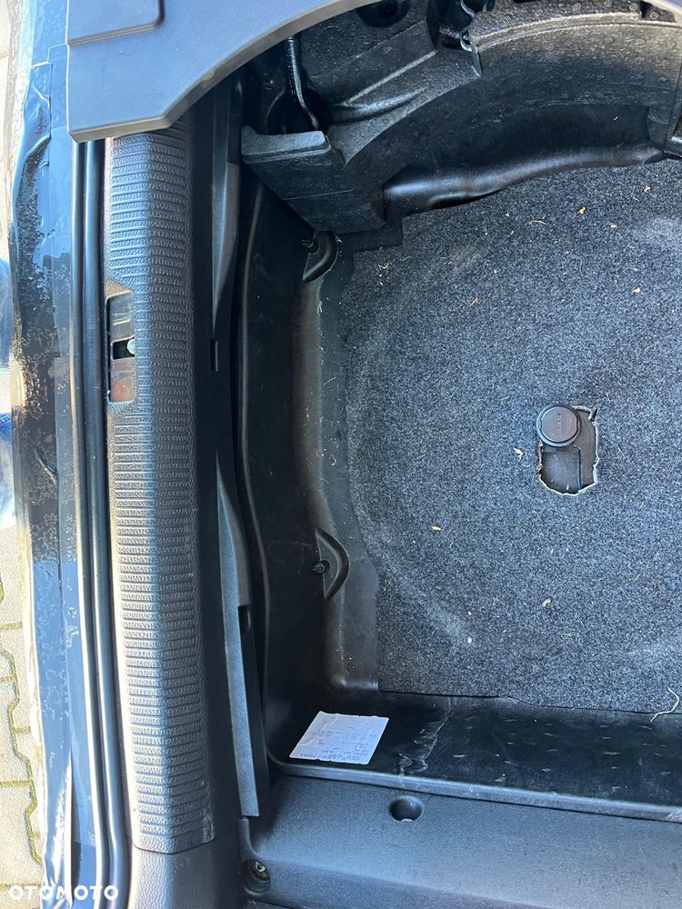 Volkswagen Passat Variant 2.0 TDI DSG BlueMotion Technology R-Line - 9