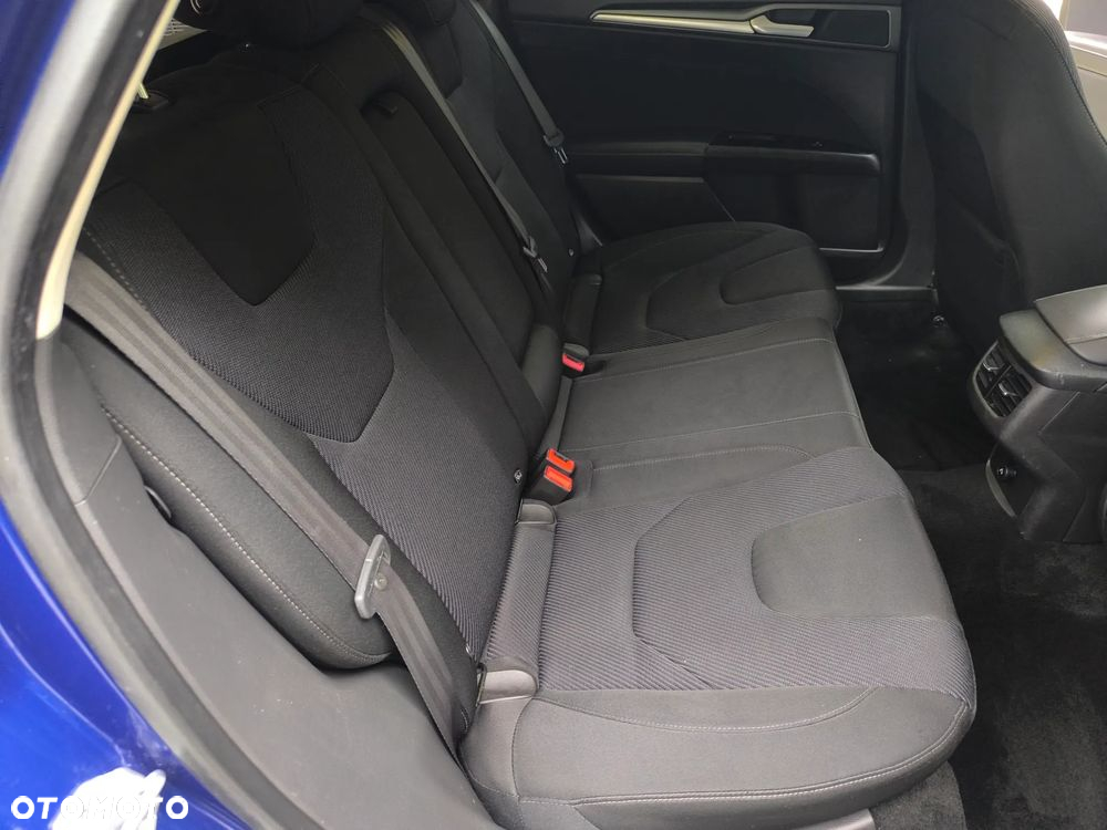 Ford Mondeo 2.0 TDCi Trend PowerShift - 13