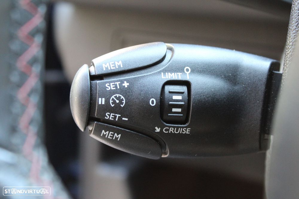Peugeot 308 PureTech 130 EAT6 Stop & Start GT-Line Edition - 12