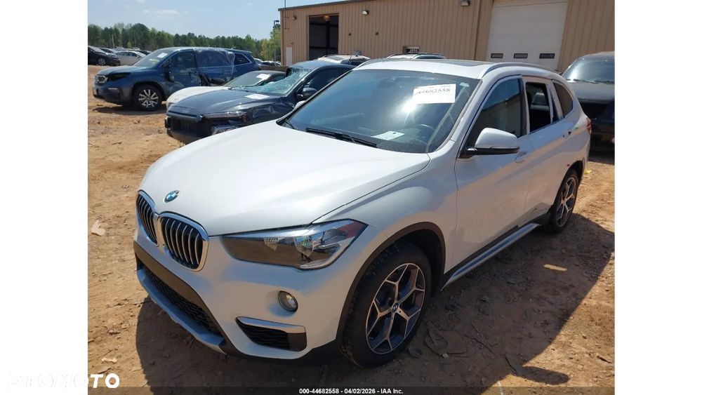 BMW X1 - 3