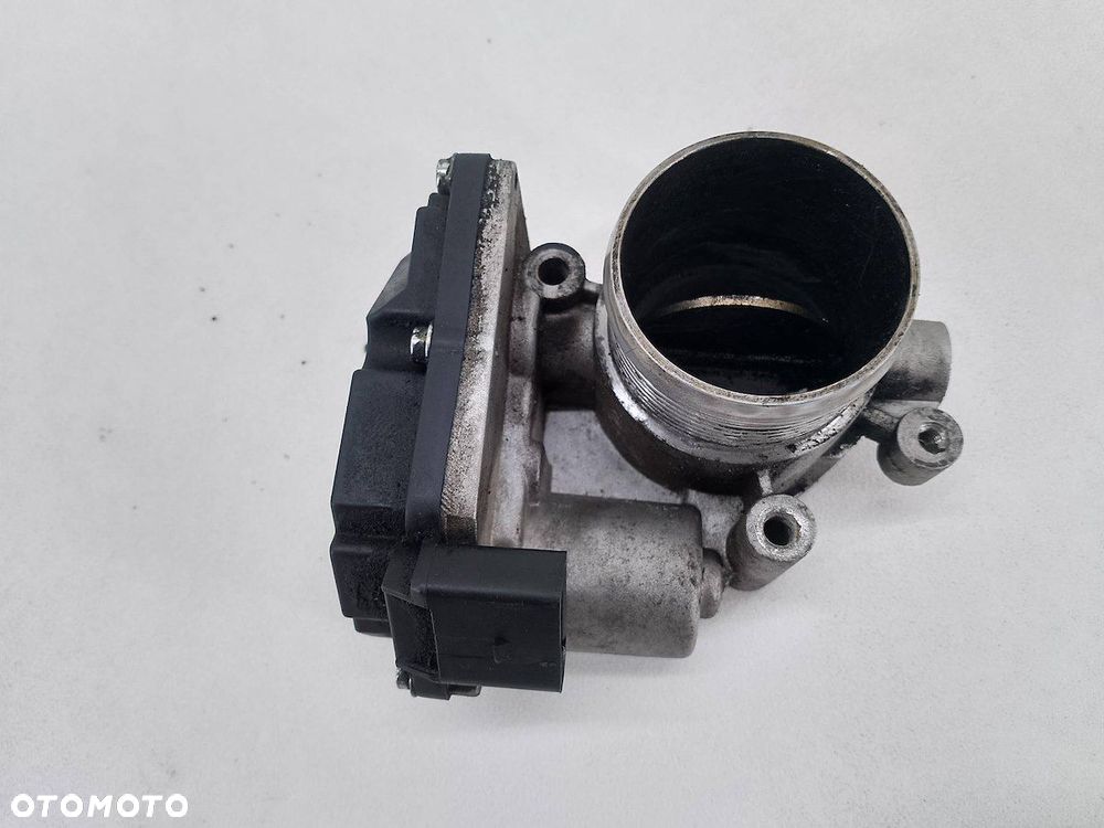 PRZEPUSTNICA VW PASSAT B6 2.0 TDI 46130 - 7